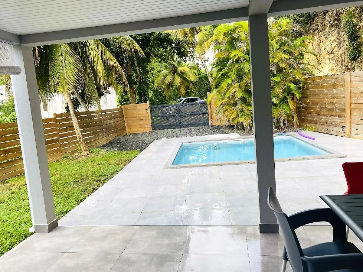 Villa Elegante Les Abymes, Piscine Baimbridge Guadeloupe